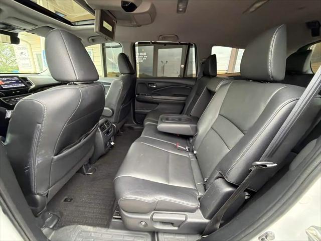 2021 Honda Pilot AWD Touring 8 Passenger
