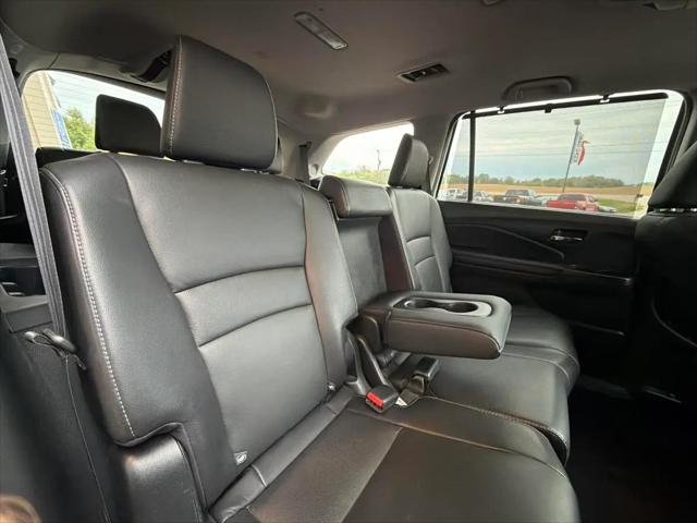 2021 Honda Pilot AWD Touring 8 Passenger