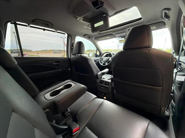 2021 Honda Pilot AWD Touring 8 Passenger