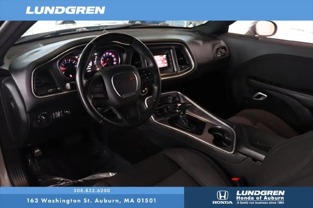 2017 Dodge Challenger SXT
