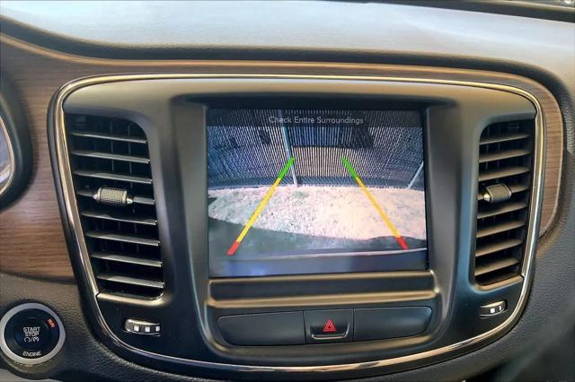 2015 Chrysler 200 C