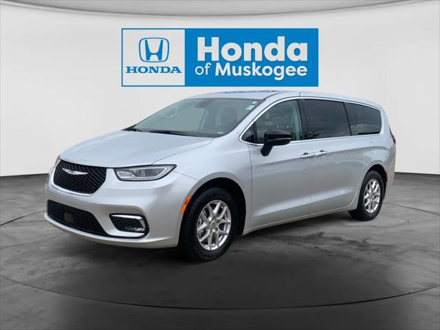 2024 Chrysler Pacifica Touring L for sale in Muskogee, OK