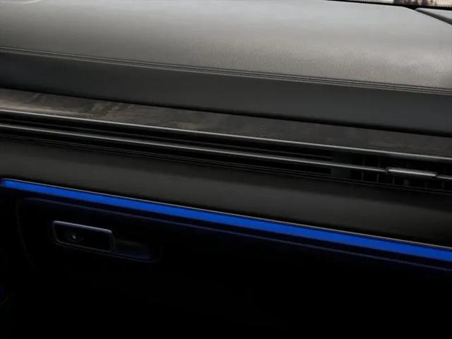 2027 Genesis GV80 2.5T Select