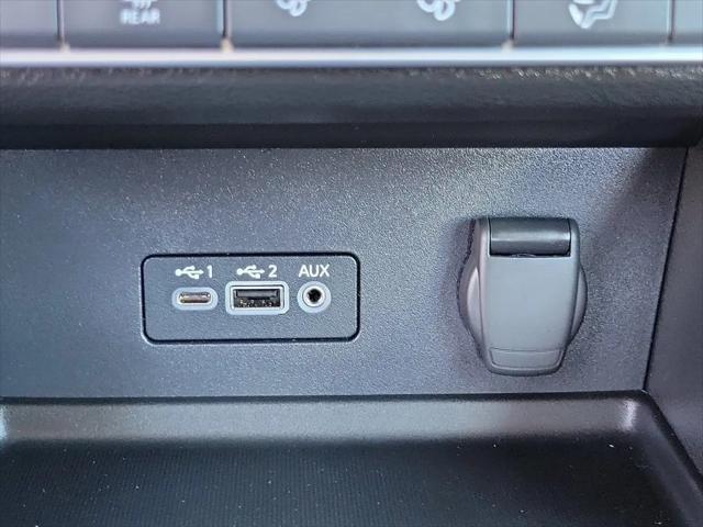 2023 Nissan Sentra SR Xtronic CVT