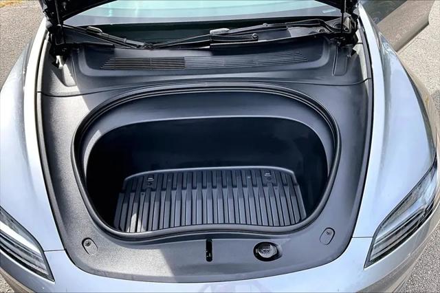 2026 Tesla Model 3 Premium Rear-Wheel Drive
