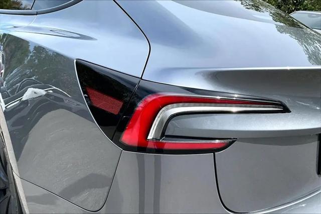 2026 Tesla Model 3 Premium Rear-Wheel Drive
