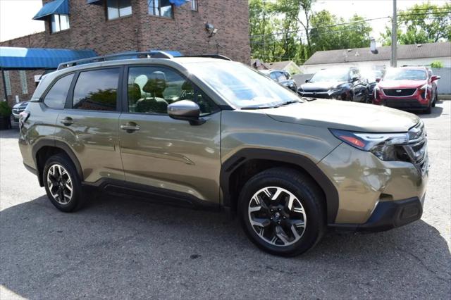 2025 Subaru Forester Premium