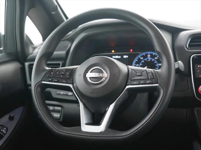 2025 Nissan LEAF S