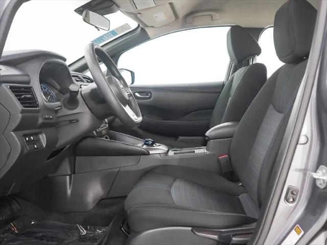 2025 Nissan LEAF S
