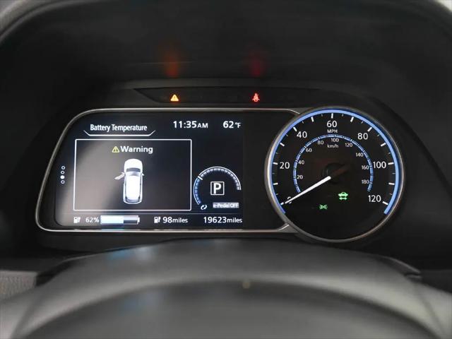 2025 Nissan LEAF S