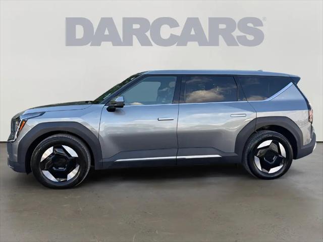 2024 Kia EV9 Light Long Range