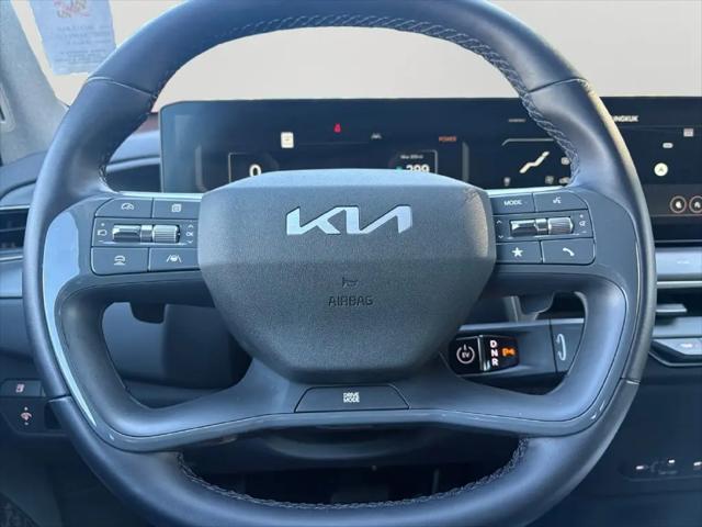2024 Kia EV9 Light Long Range