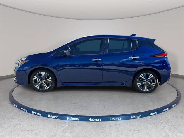 2022 Nissan LEAF SV 40 kWh