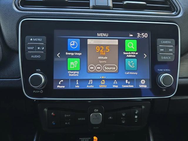 2022 Nissan LEAF SV 40 kWh