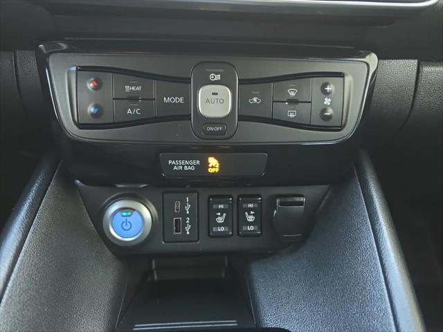 2022 Nissan LEAF SV 40 kWh