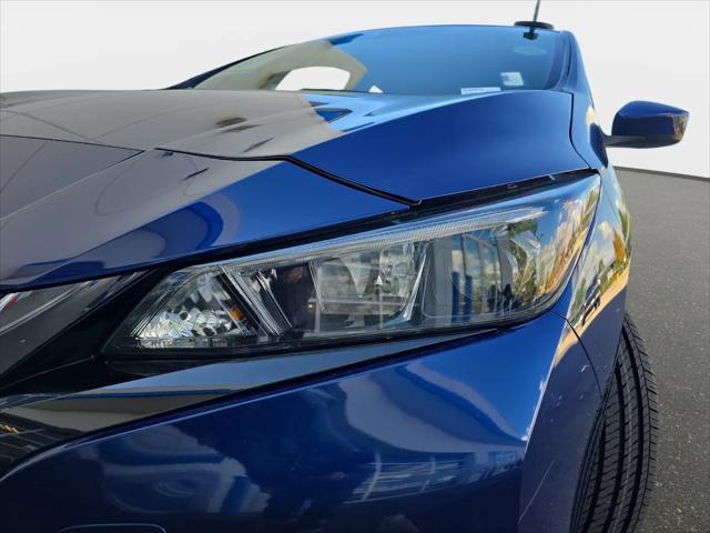 2022 Nissan LEAF SV 40 kWh