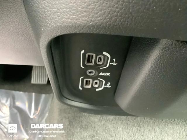 2024 Ram 1500 Big Horn Crew Cab 4x4 57 Box
