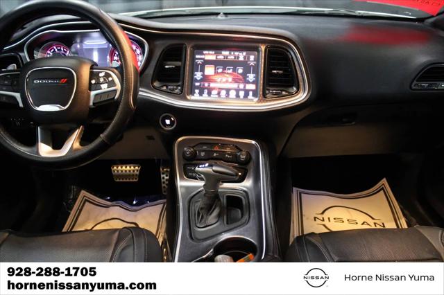 2015 Dodge Challenger SXT Plus