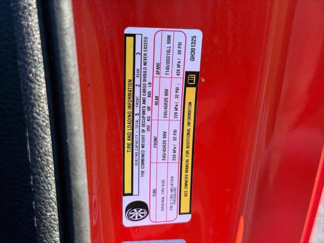2016 Dodge Challenger SXT Plus