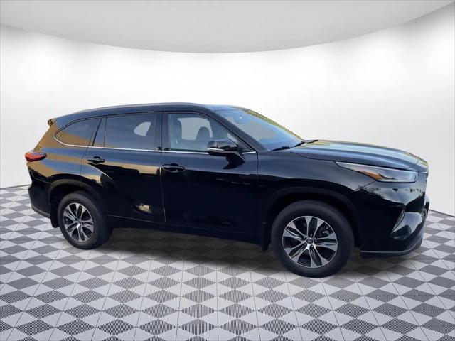 2021 Toyota Highlander XLE for sale in Mount Vernon, WA