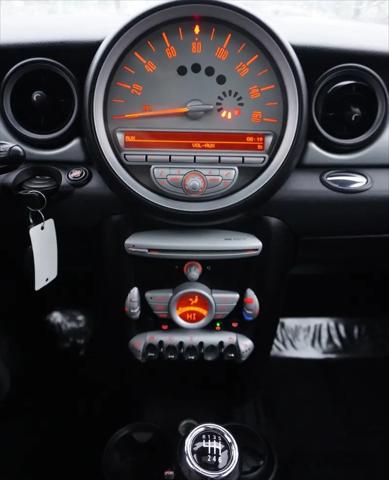 2009 MINI Cooper Clubman Cooper