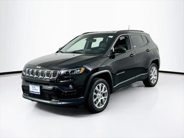 2023 Jeep Compass Latitude Lux FWD for sale in Williamstown, NJ