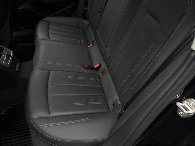 2022 Audi A4 Premium 40 TFSI quattro S tronic