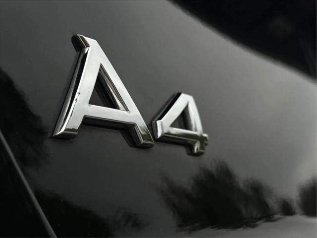2022 Audi A4 Premium 40 TFSI quattro S tronic