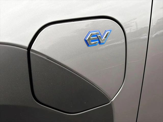 2025 Subaru Solterra Premium