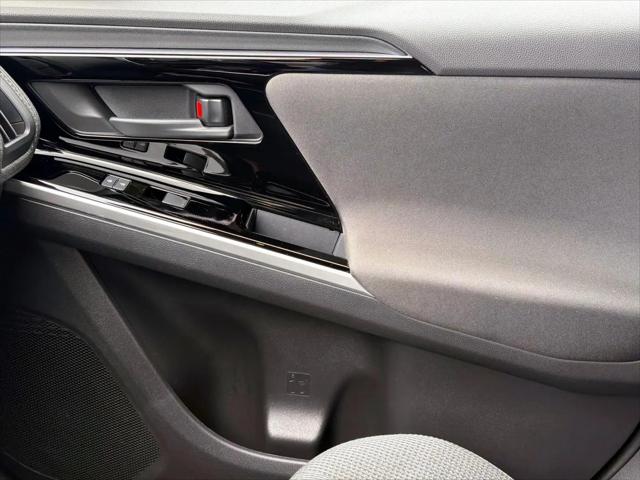 2025 Subaru Solterra Premium