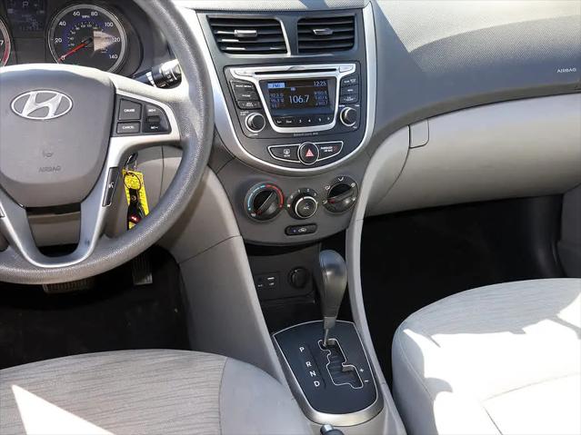 2017 Hyundai Accent Value Edition
