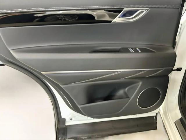 2026 Genesis GV80 2.5T AWD