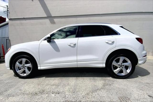 2021 Audi Q3 Premium 40 TFSI quattro Tiptronic