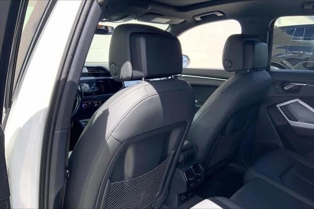 2021 Audi Q3 Premium 40 TFSI quattro Tiptronic