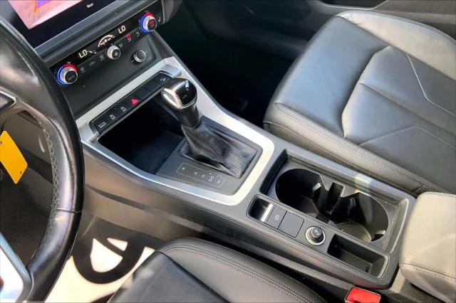 2021 Audi Q3 Premium 40 TFSI quattro Tiptronic