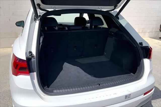 2021 Audi Q3 Premium 40 TFSI quattro Tiptronic