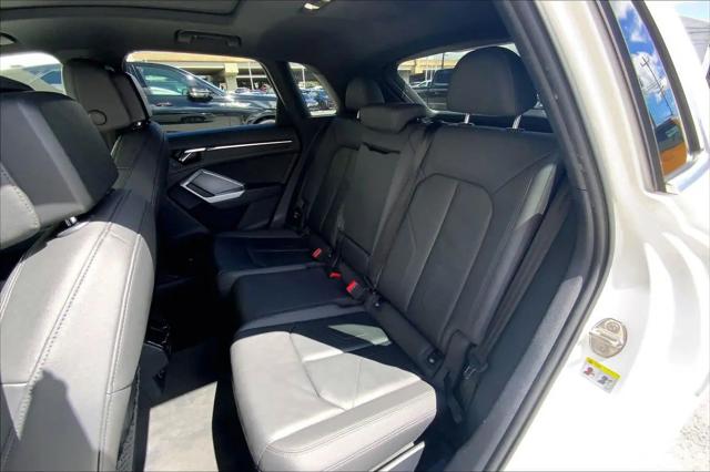 2021 Audi Q3 Premium 40 TFSI quattro Tiptronic