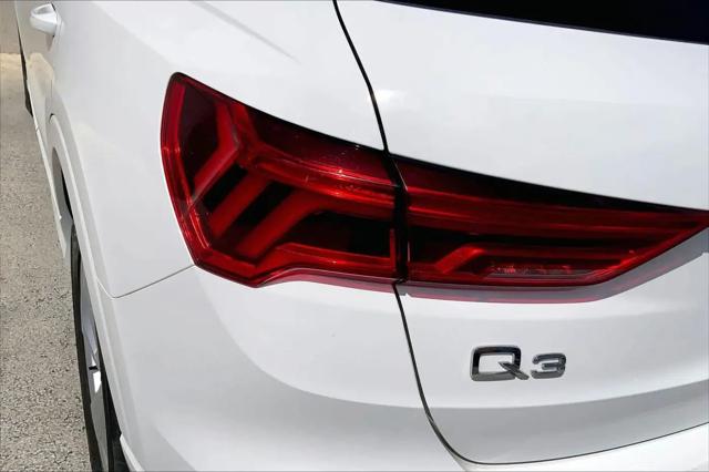 2021 Audi Q3 Premium 40 TFSI quattro Tiptronic