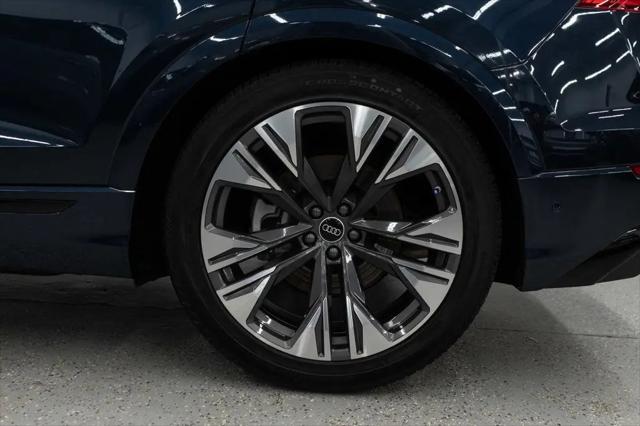 2026 Audi Q8 Prestige Plus 55 TFSI quattro Tiptronic