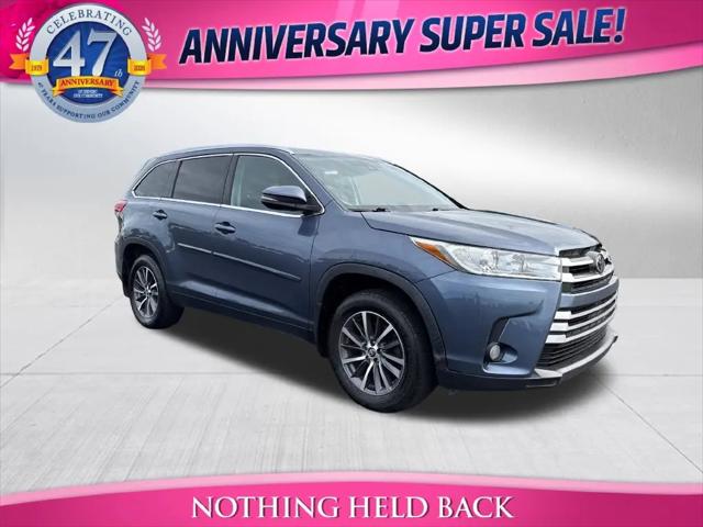 2019 Toyota Highlander XLE for sale in New Haven, IN