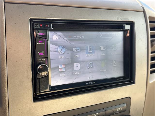 2009 Nissan Titan SE