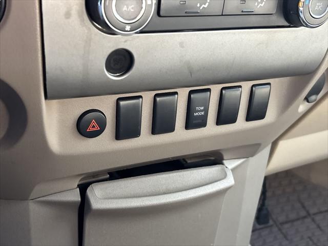 2009 Nissan Titan SE