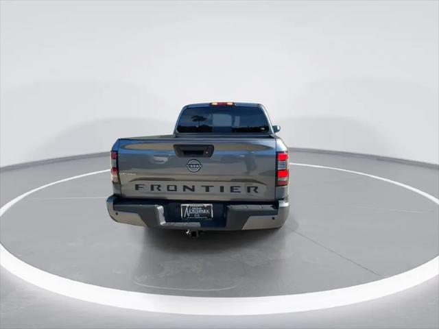 2027 Nissan Frontier SV