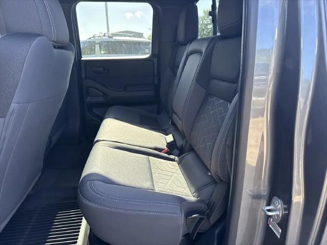 2027 Nissan Frontier SV