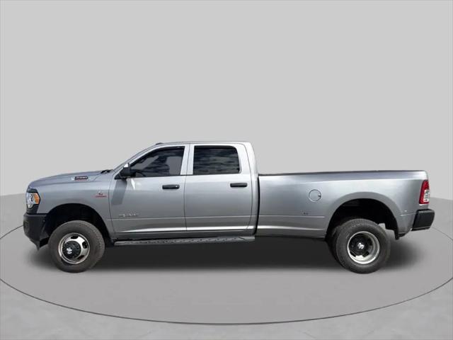 2022 Ram 3500 Tradesman Crew Cab 4x4 8 Box