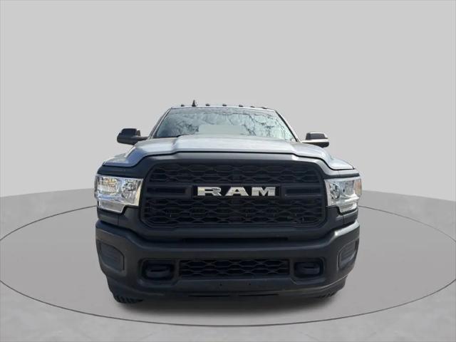2022 Ram 3500 Tradesman Crew Cab 4x4 8 Box