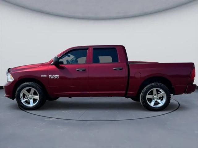 2017 Ram 1500 Express Crew Cab 4x4 57 Box