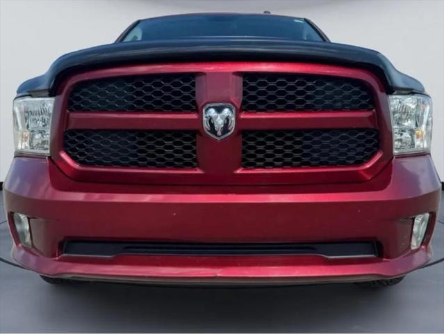 2017 Ram 1500 Express Crew Cab 4x4 57 Box
