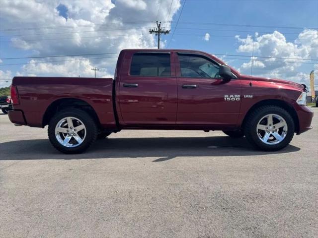 2017 Ram 1500 Express Crew Cab 4x4 57 Box