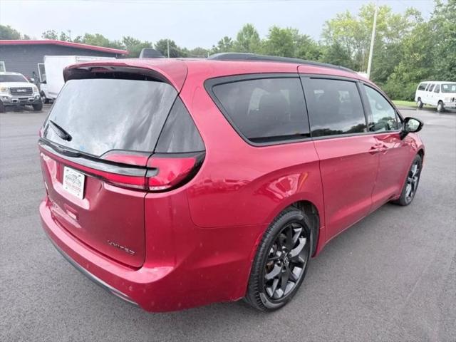 2025 Chrysler Pacifica Limited